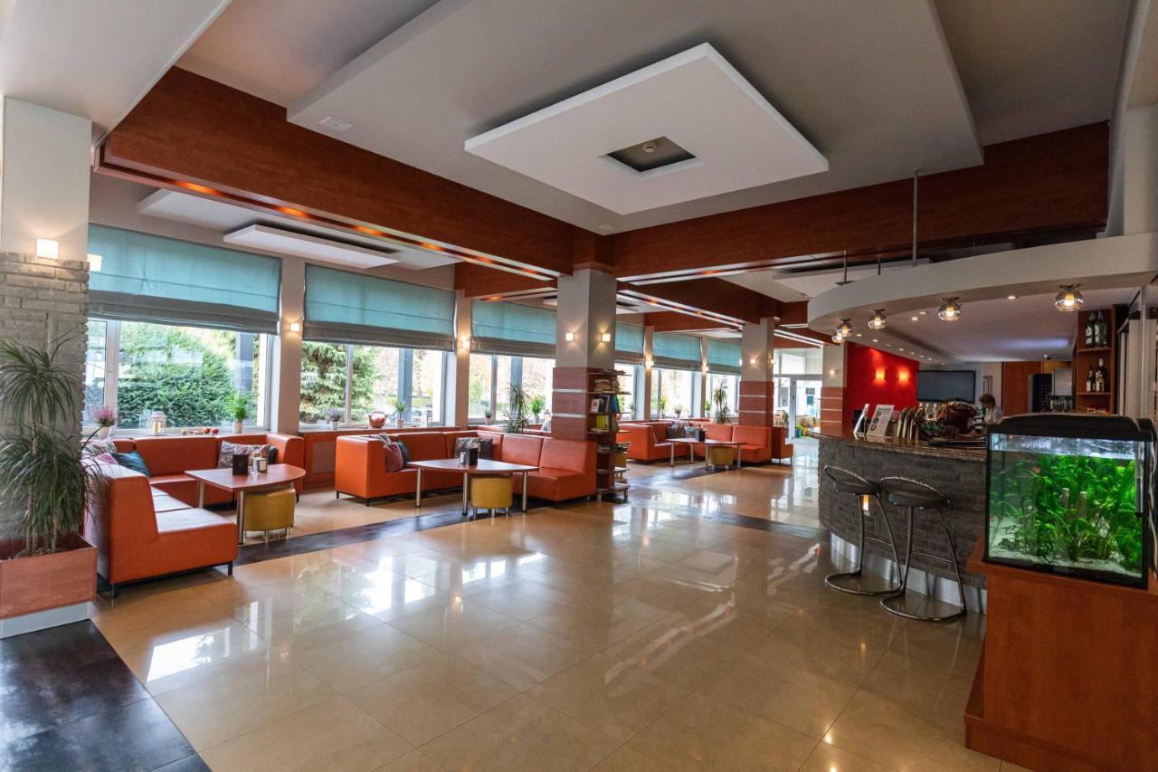 Hotel Perla Poludnia Rytro Extérieur photo