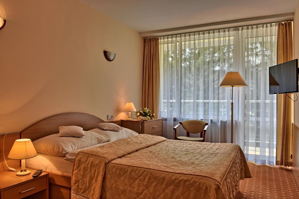 Hotel Perla Poludnia Rytro Extérieur photo